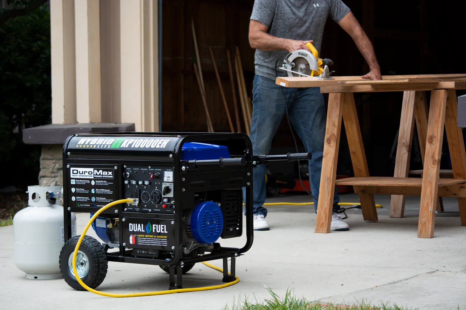 10,000 Watt Dual Fuel Portable Generator