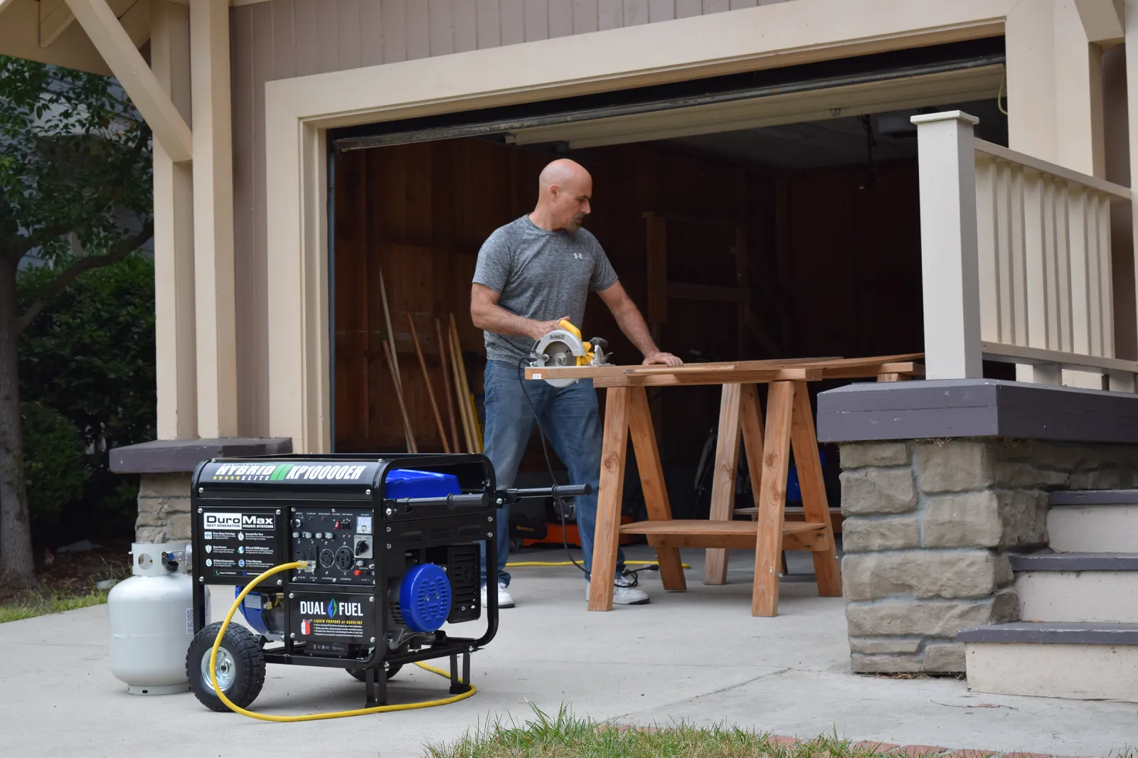 10,000 Watt Dual Fuel Portable Generator