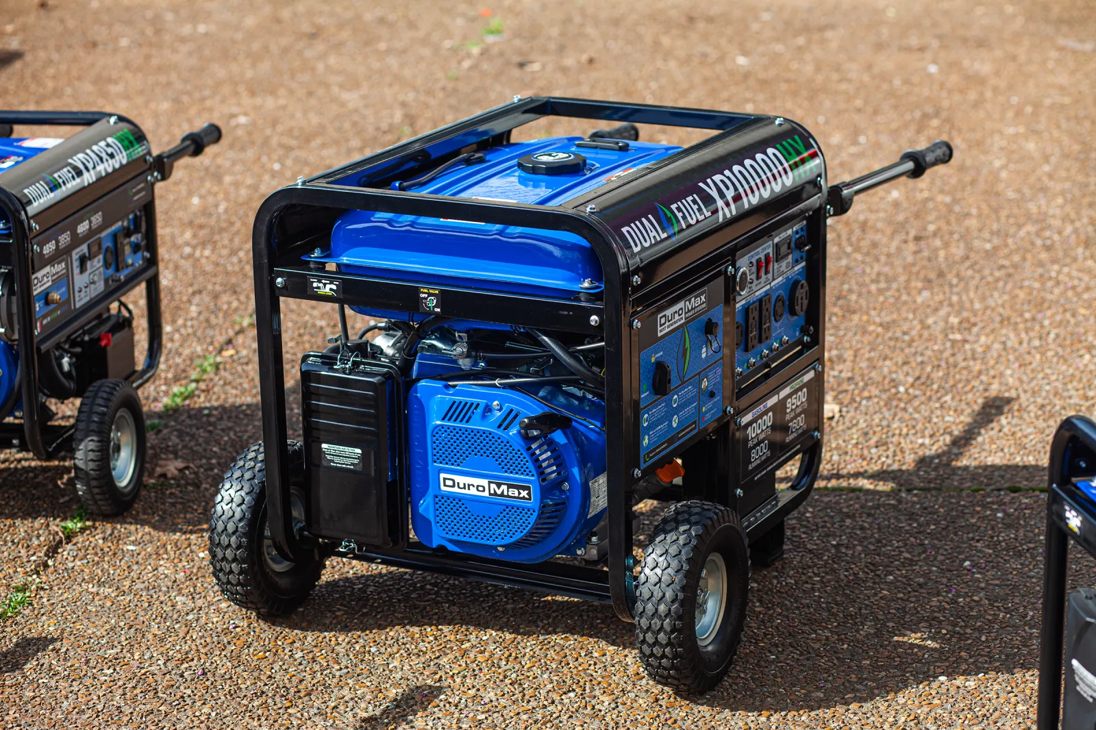 10,000 Watt Dual Fuel Portable HX Generator w/ CO Alert