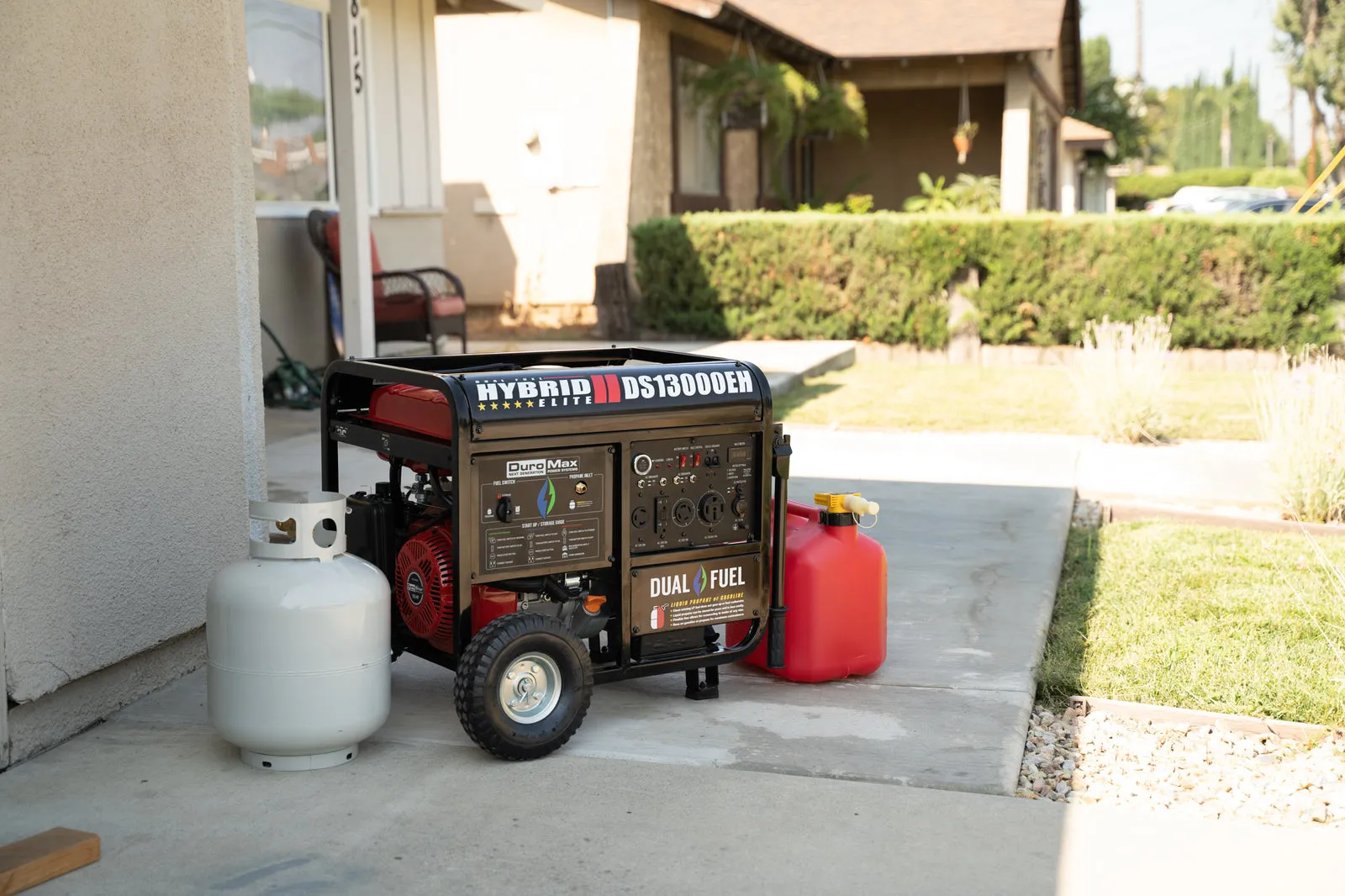 13,000 Watt Dual Fuel Portable Generator