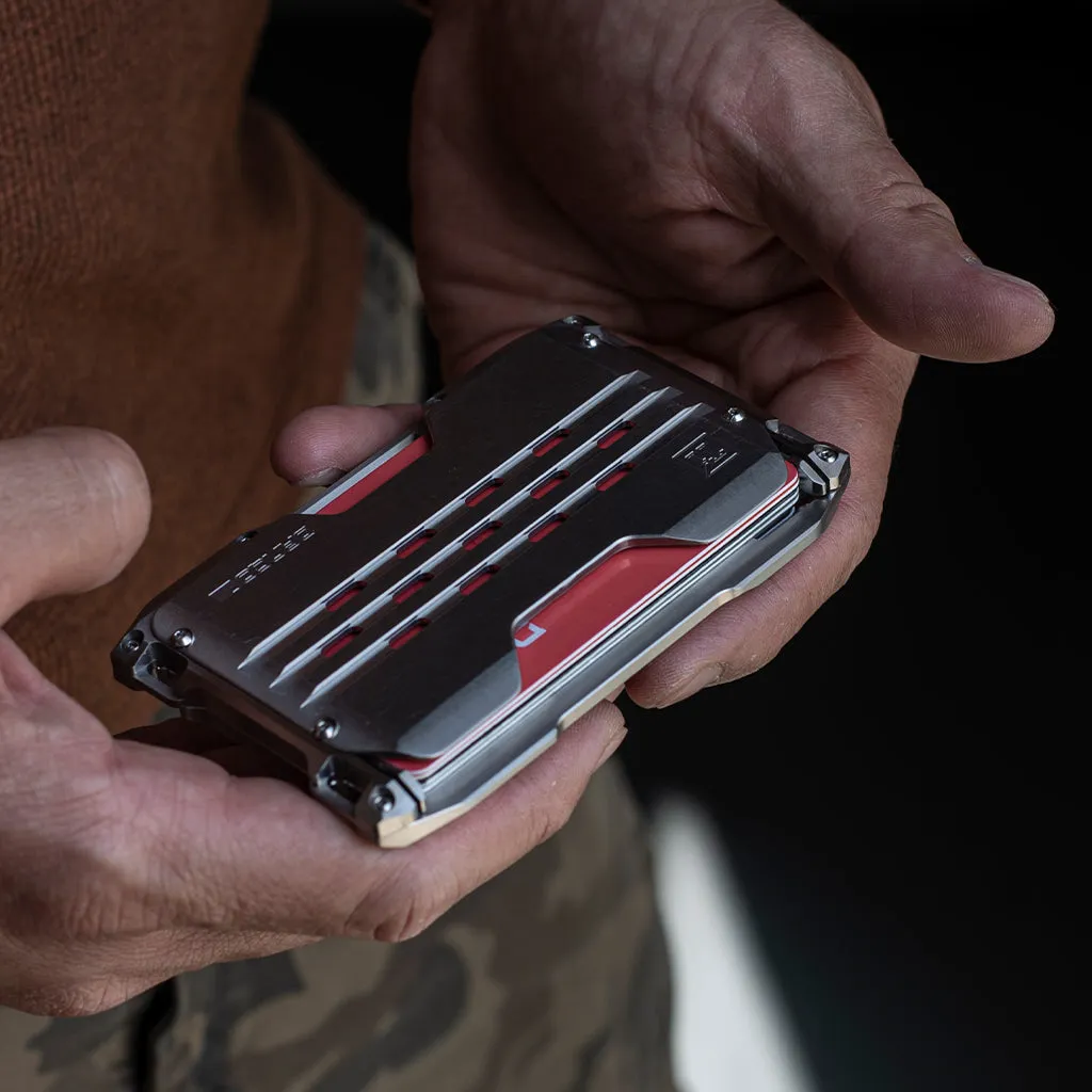 A10 ADAPT™ TITANIUM WALLET