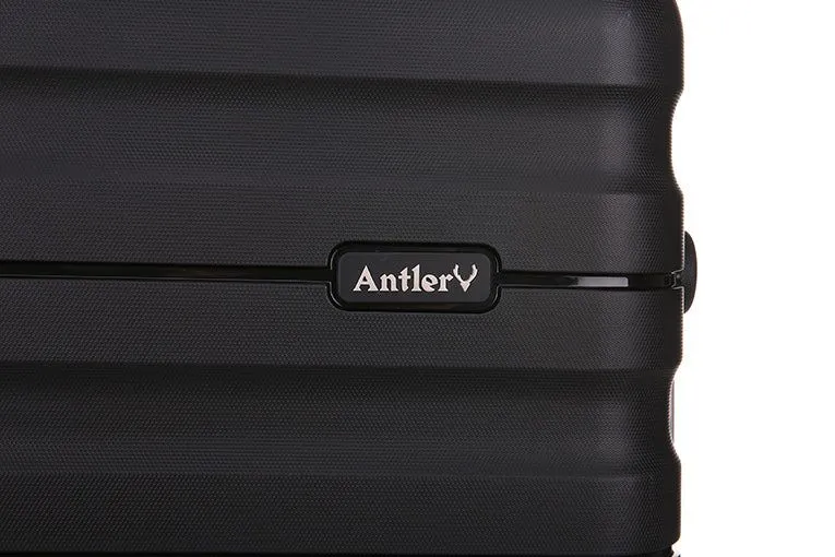 Antler - Lincoln Medium 68cm Hardside 4 Wheel Suitcase - Black