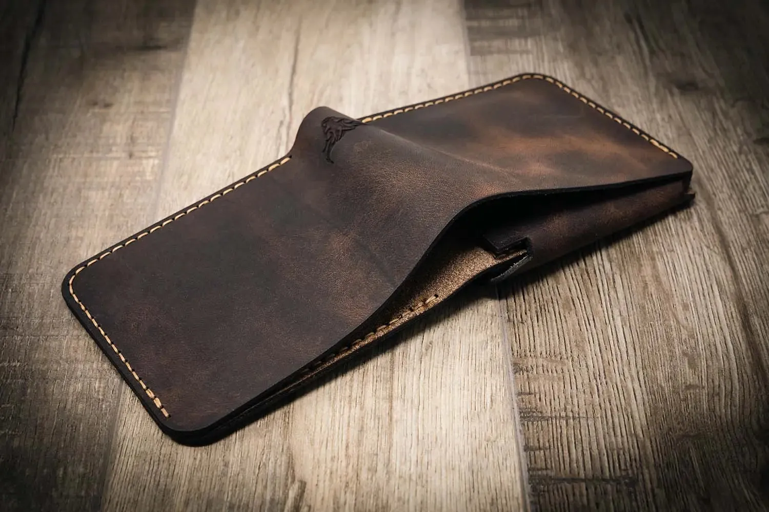 Badge Bifold Wallet - Walnut Brown