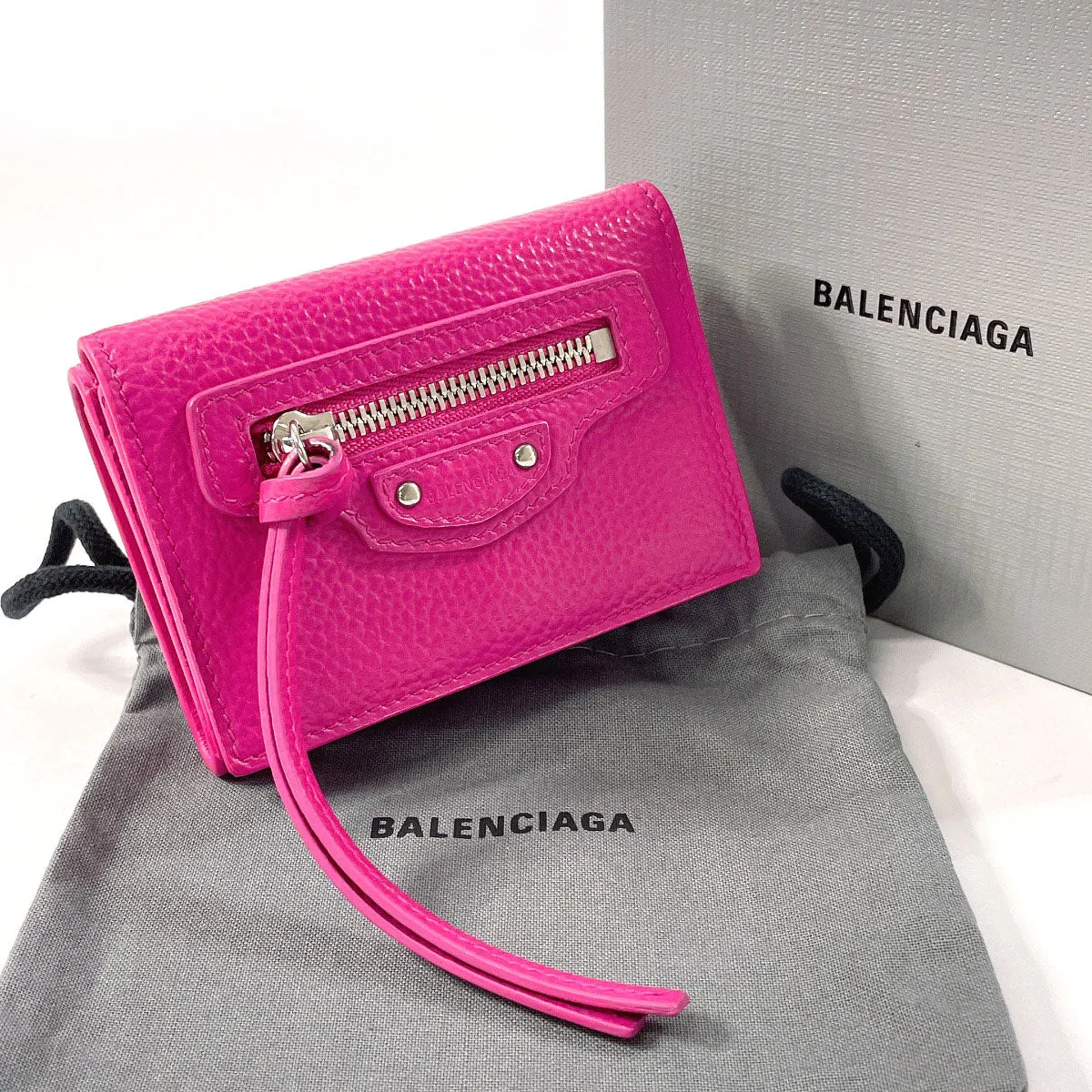 BALENCIAGA Tri-fold wallet 640107�E5616 leather pink Neo Classic Mini Wallet Women Used Authentic