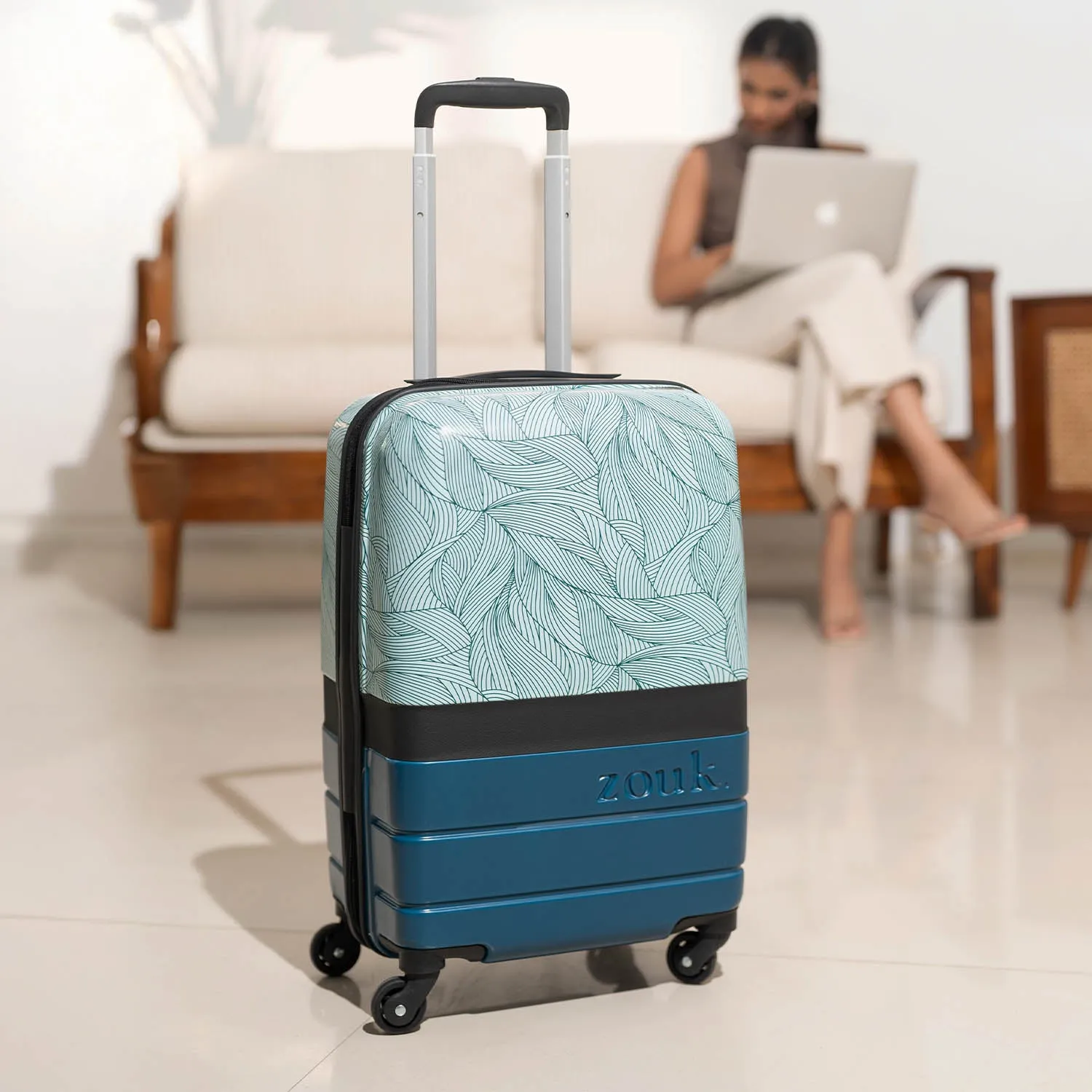 Calangute Tides Raahi Trolley Bag