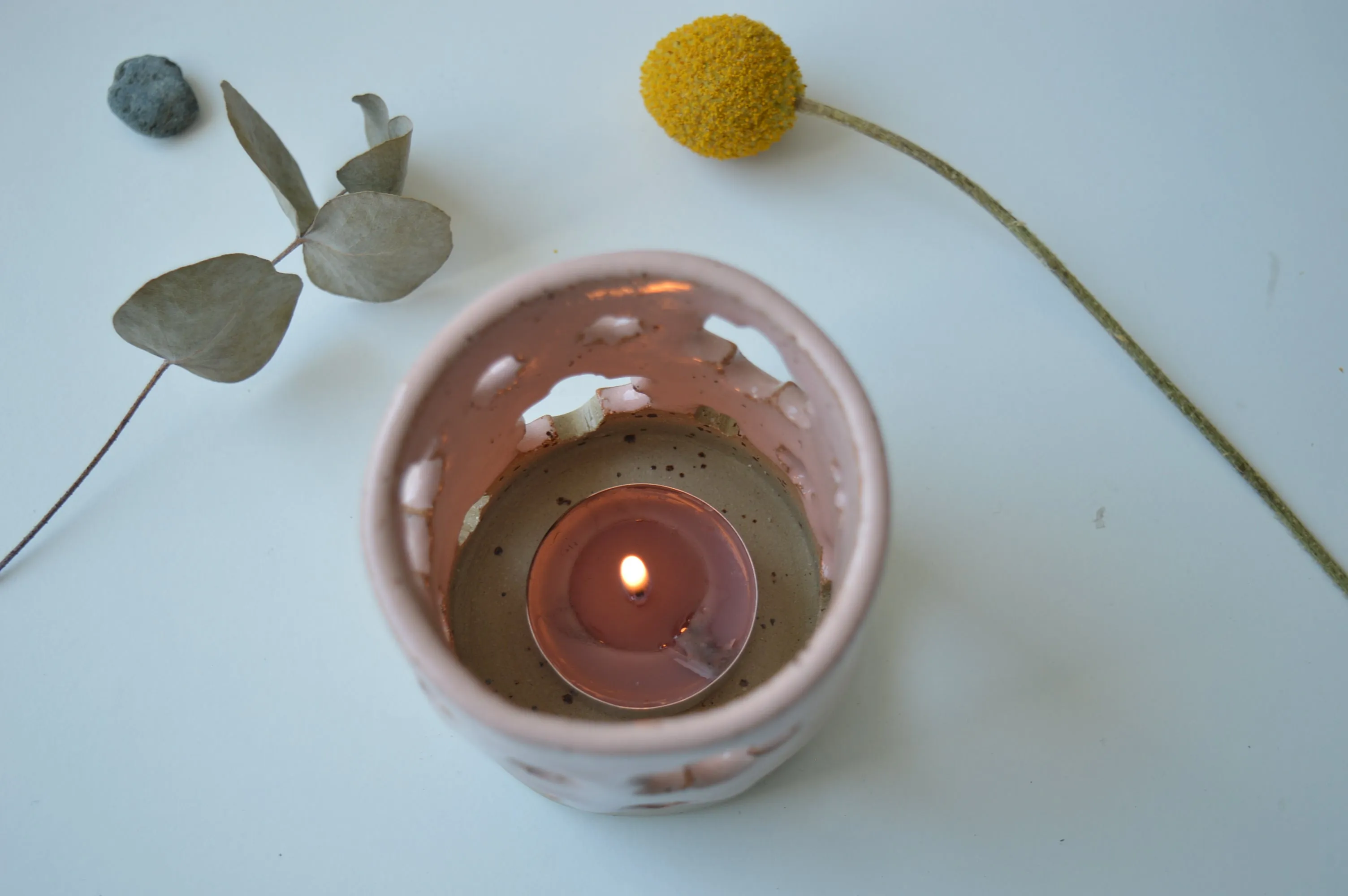 Candle holder I