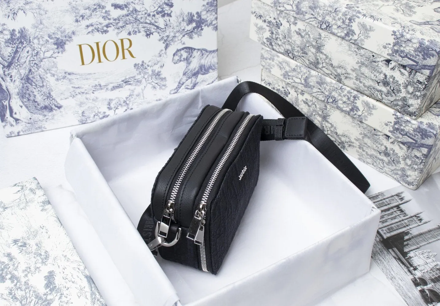 Designer Handbags DR 098