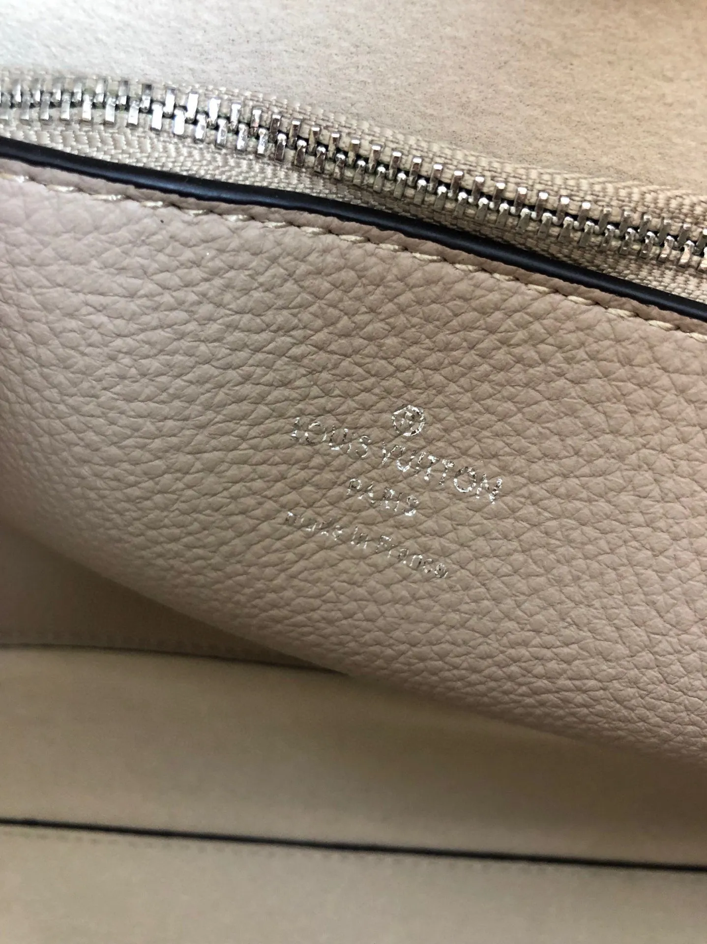 Designer Handbags LN 050