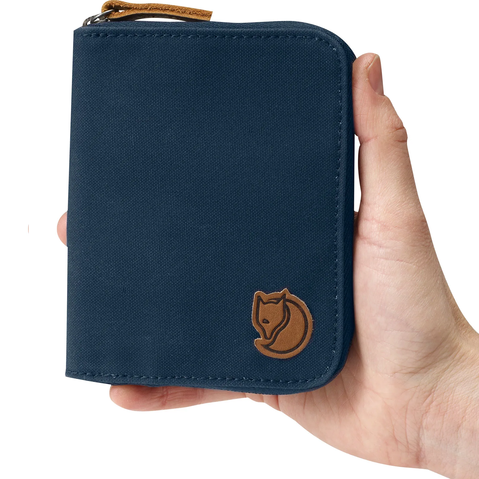 Fjällräven Zip Wallet Dark Grey | Buy Fjällräven Zip Wallet Dark Grey here | Outnorth