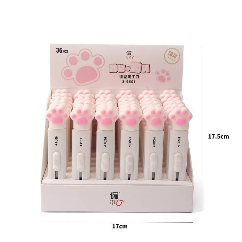 Mini Paw Push Cutter.