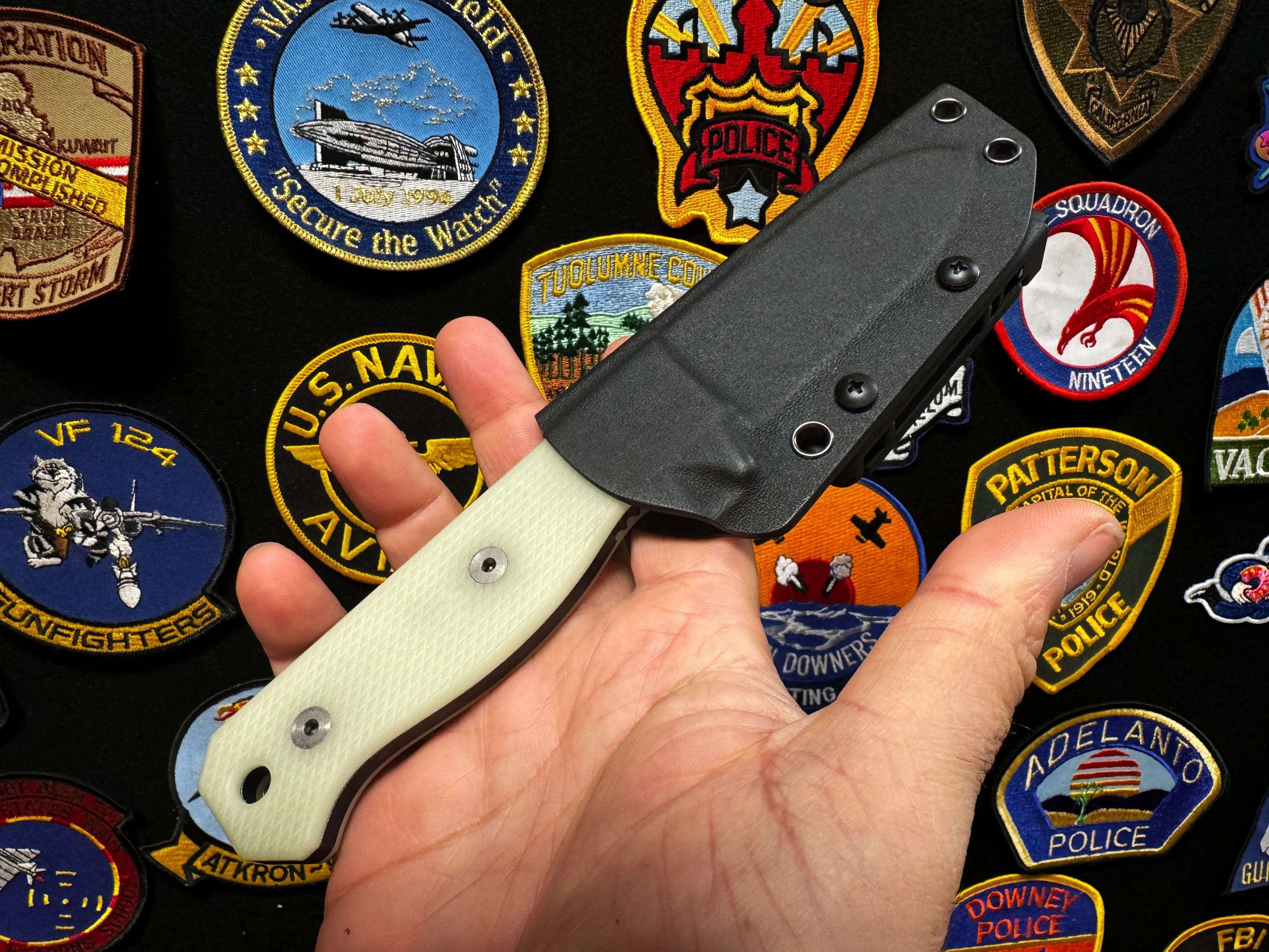 R4A - Ready 4 Action Knife / D2 Fixed Blade ( UGM GLOW Scales ) (( 48 HOUR SALE! ))