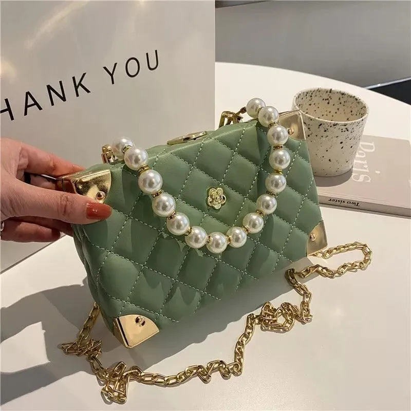 “Royalty” Pearl Clutch