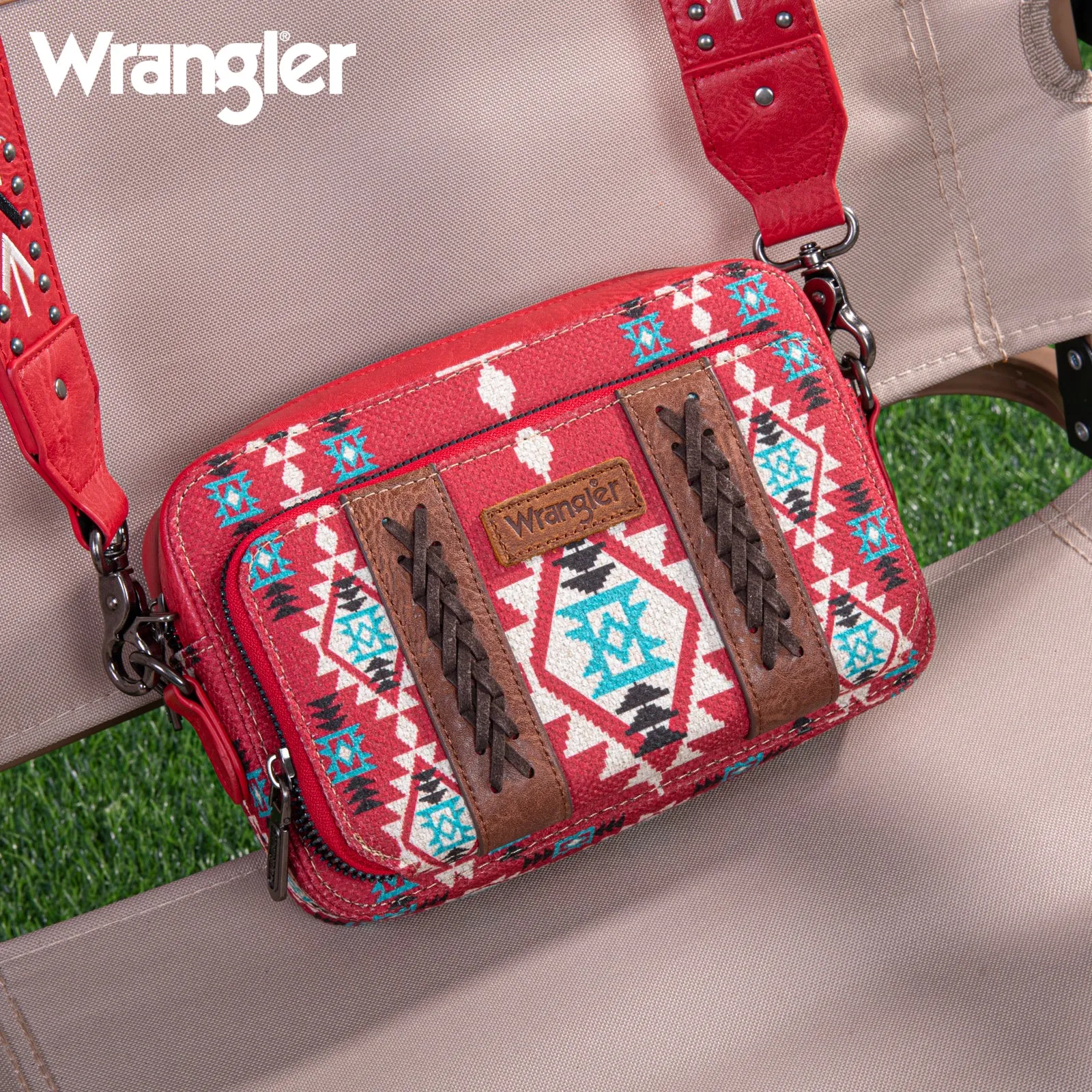 WG2207-3003  Wrangler Aztec Printed Crossbody Purse With Wallet Compartment - Red